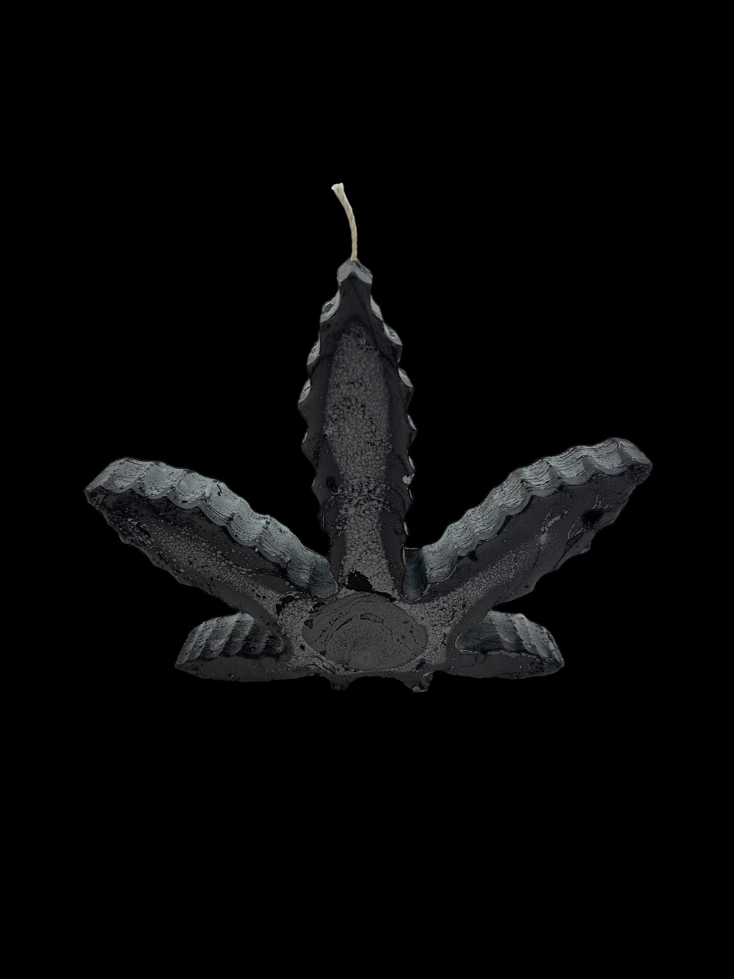 FOGLIA MARIJUANA nera