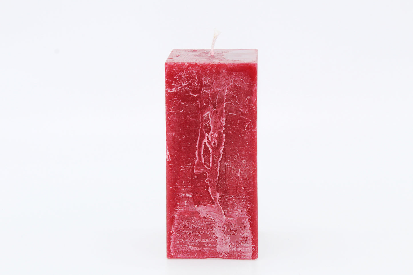 Red squared rough effect candle